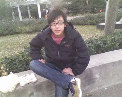 芦天宇的第一张照片--北京987交友网
