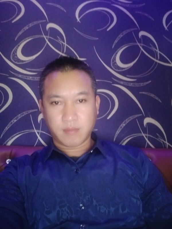 地铁一号的第一张照片--北京交友中心