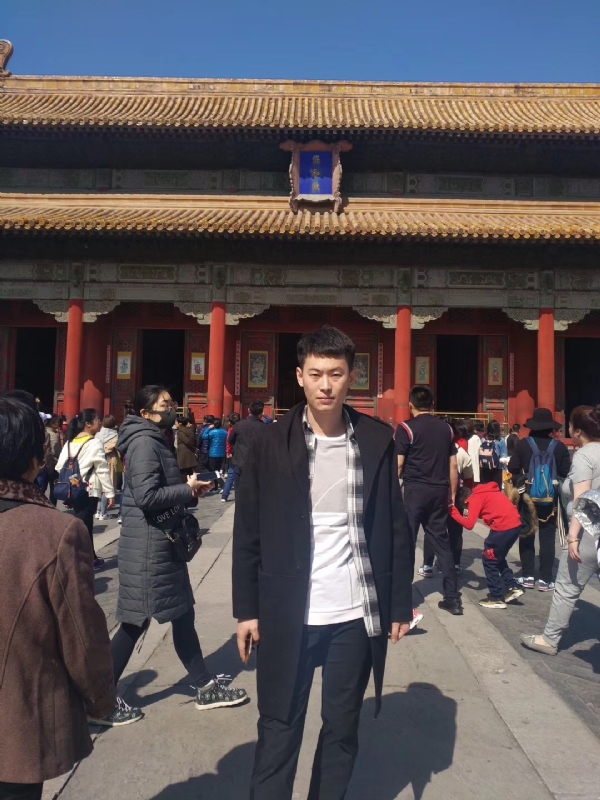 周天的第一张照片--北京交友中心