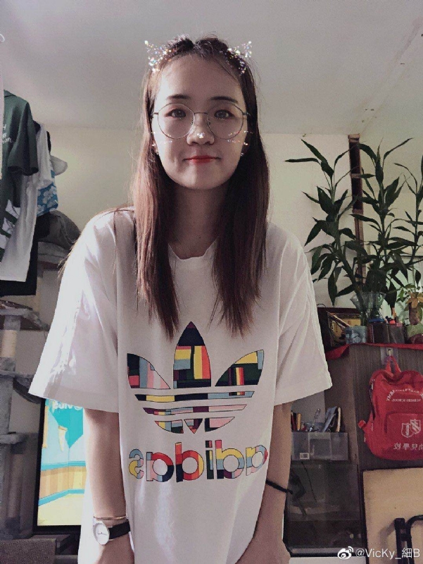 丁美洁的第一张照片--北京交友中心