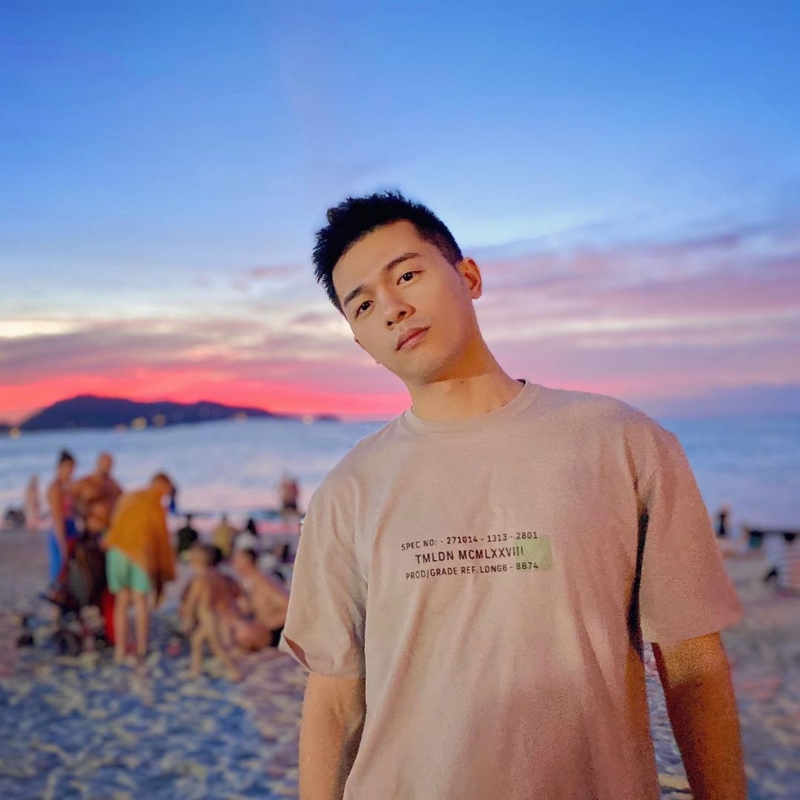 理想三旬的第一张照片--北京交友中心