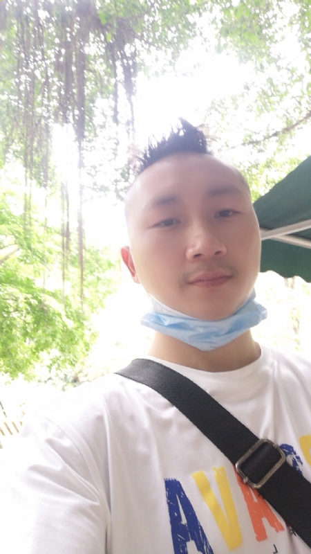 守望幸福的第一张照片--北京交友中心